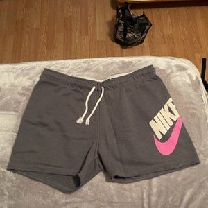 Nike Grey Sweatshorts // Size S
